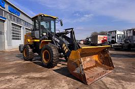 Фронтальный погрузчик XCMG LW330RU б/у (2023 г.в. 1 933 м/ч)(3983)